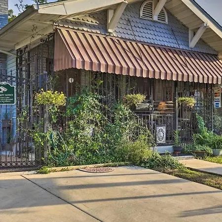 La Villa By The Riverwalk San Antonio Exterior photo